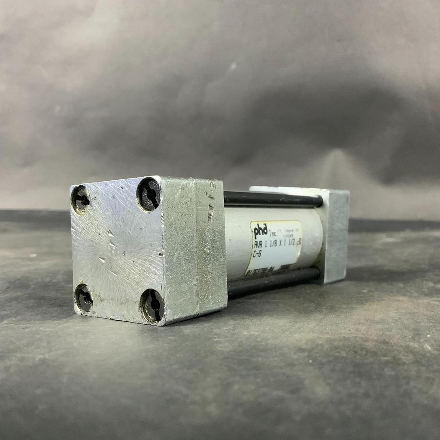 Used PHD ARV 1 1/8X1 1/2-D PNEUMATIC CYLINDER ($40 OBO)