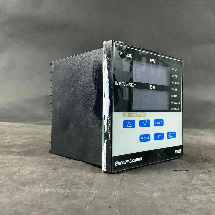Used INVENSYS MAQ3-003-01-000-5 TEMPERATURE CONTROLLER ($90 OBO)