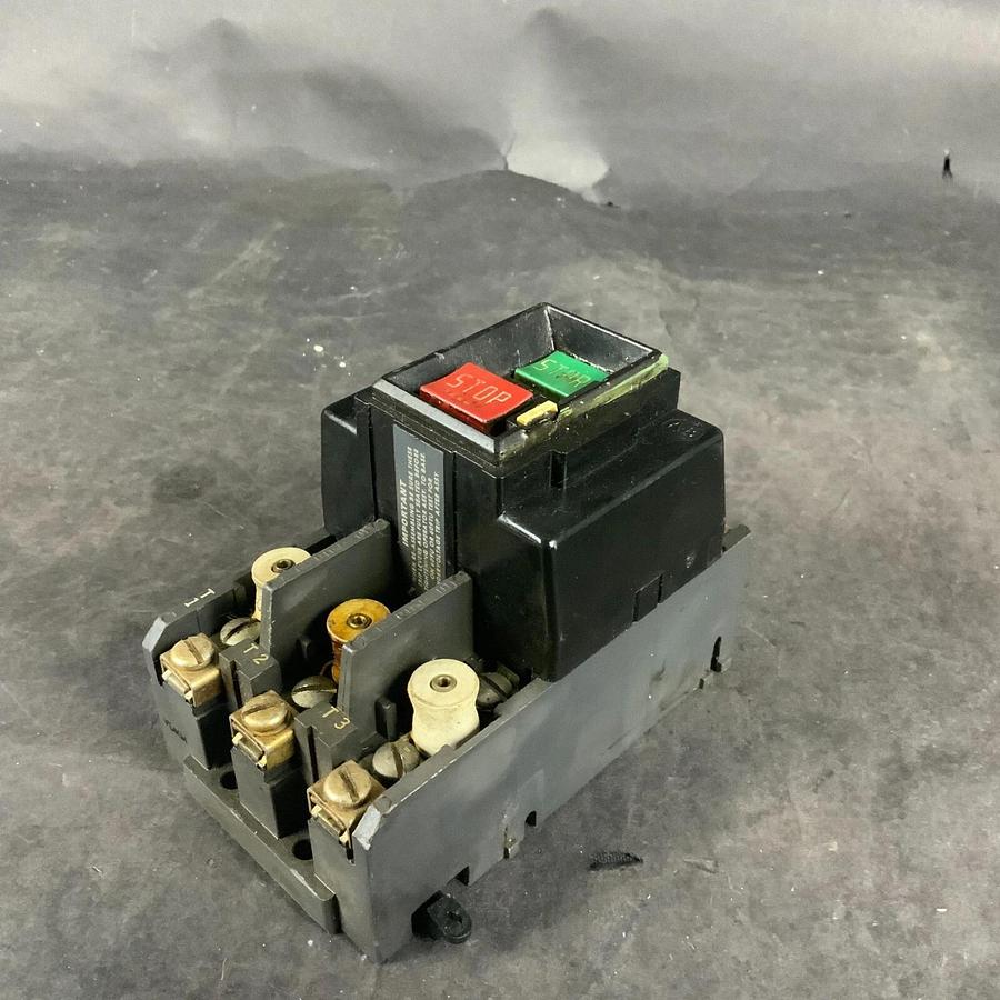 Used ALLEN BRADLEY 609U-BOA MANUAL STARTER ($145 OBO)