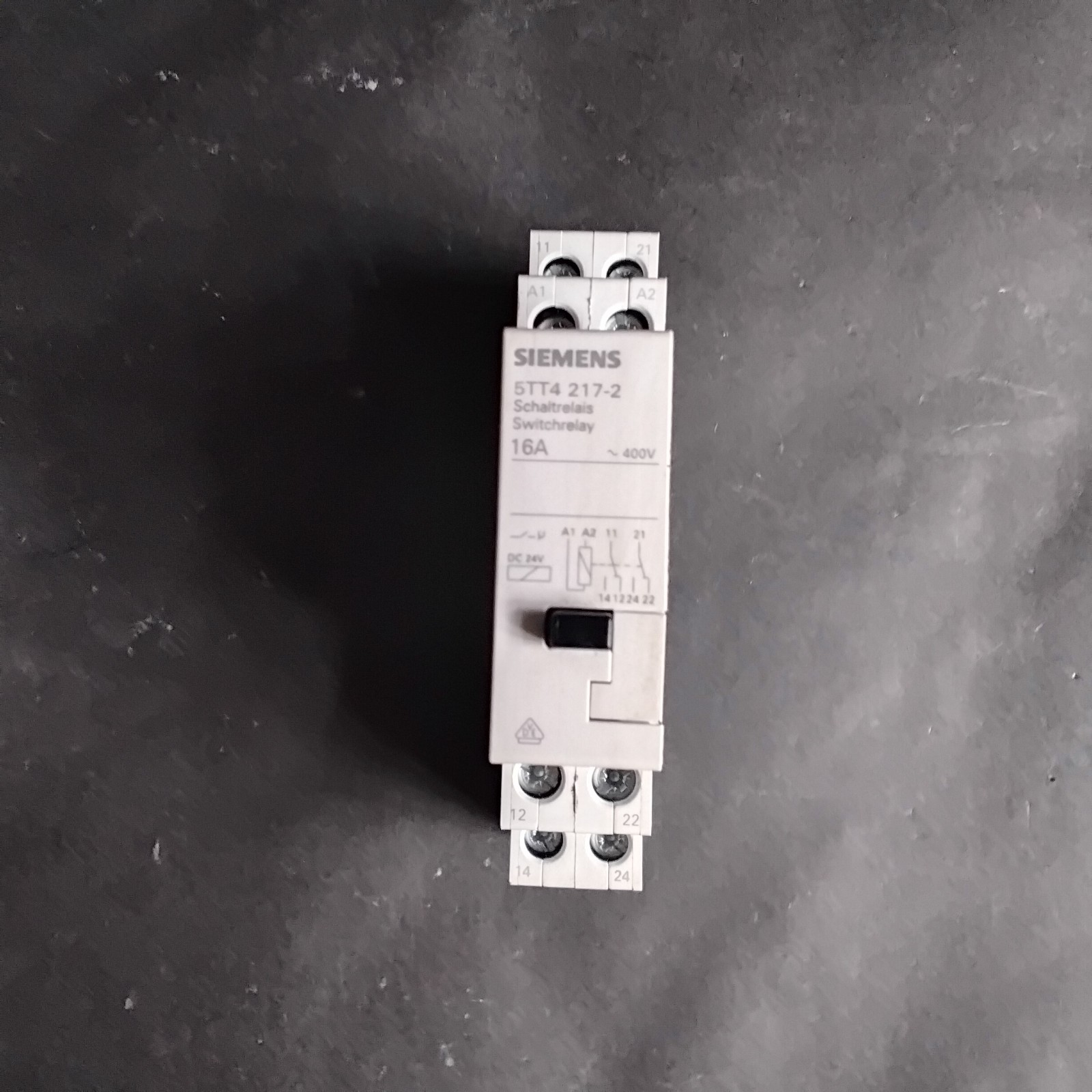 Used SIEMENS 5TT4 217-2 CONTACTOR ($20 OBO)