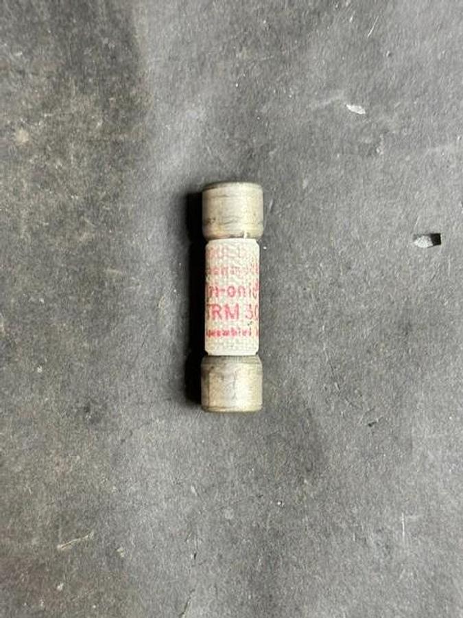 Used GOULD SHAWMUT TRM-30 FUSE