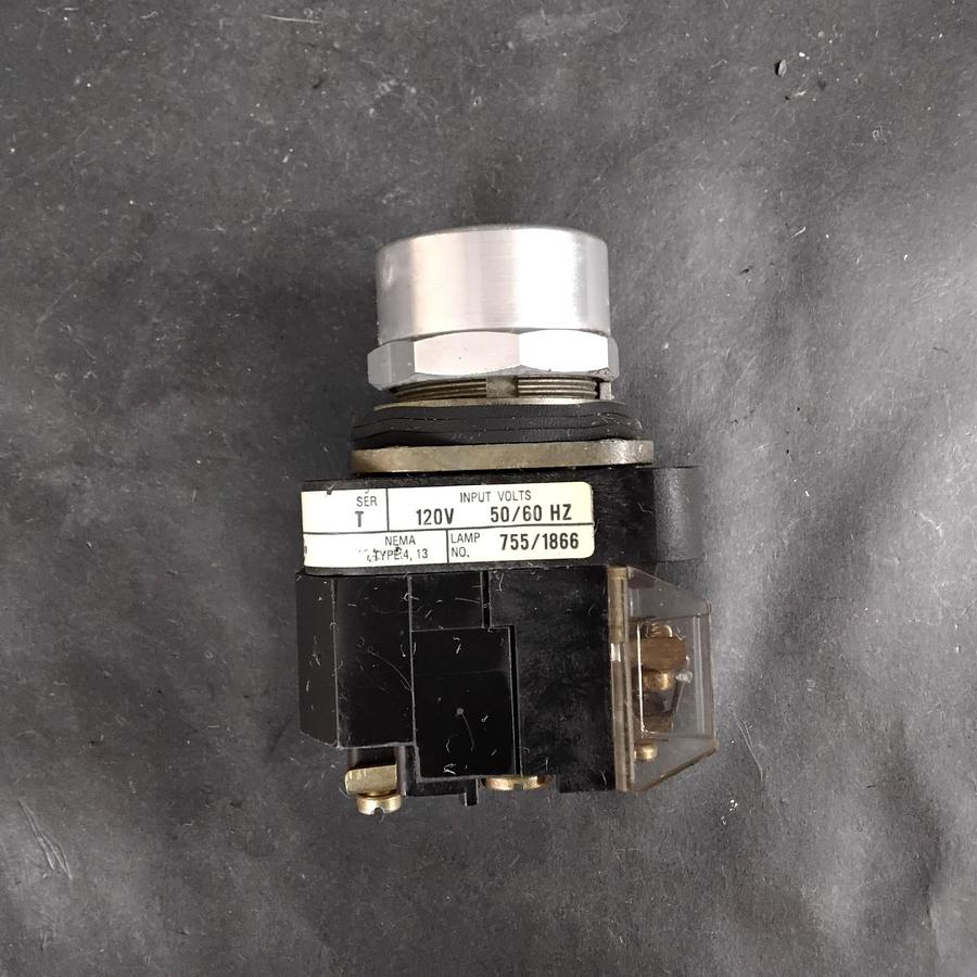 Used ALLEN BRADLEY 800T-PT16 INDICATOR LIGHT - NO LENS ($14 OBO)