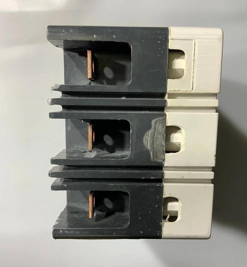 Used EATON EHD3030BP10 ($169.99 OBO)