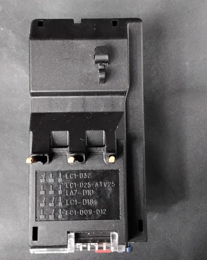 Used TELEMENCANIQUE LR2D1322 THERMAL OVERLOAD RELAY ($113 OBO)