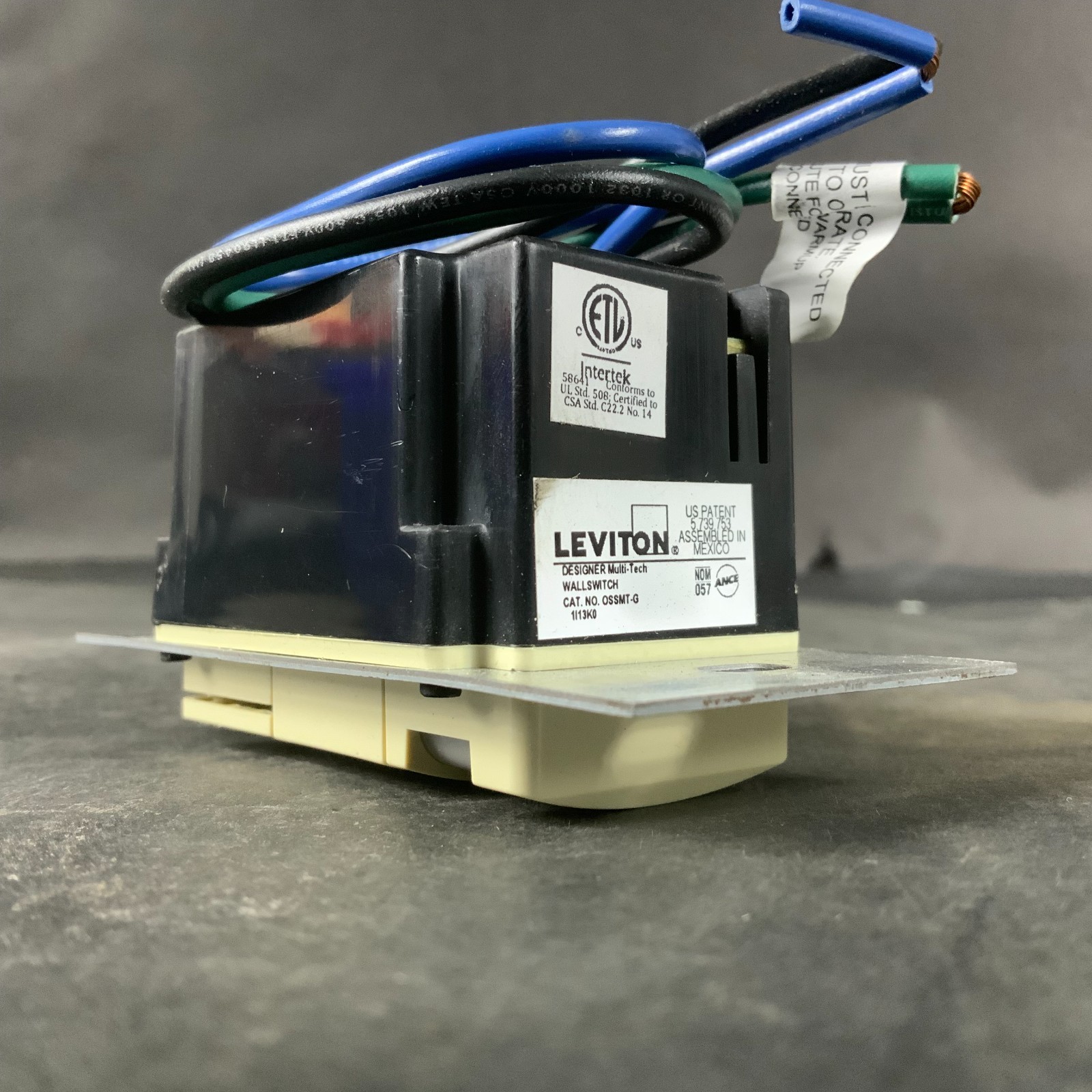 Used LEVITON OSSMT-G OCCUPANCY SENSOR ($25 OBO)
