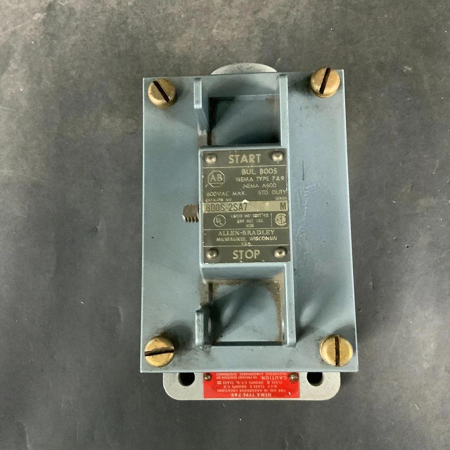 Used ALLEN BRADLEY 800S-2SA7 SER M MOTOR STARTER SWITCH ($250 OBO)