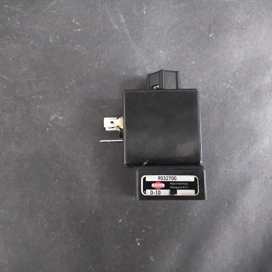 Used HERION 9032700 RELAY ASSEMBLY ($17 OBO)