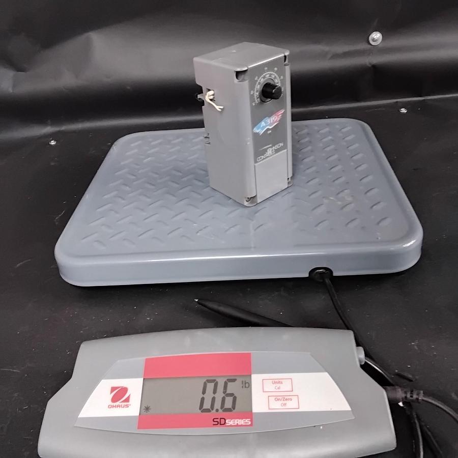 Used JOHNSON CONTROLS A319 TEMPERATURE CONTROLLER ($30 OBO)