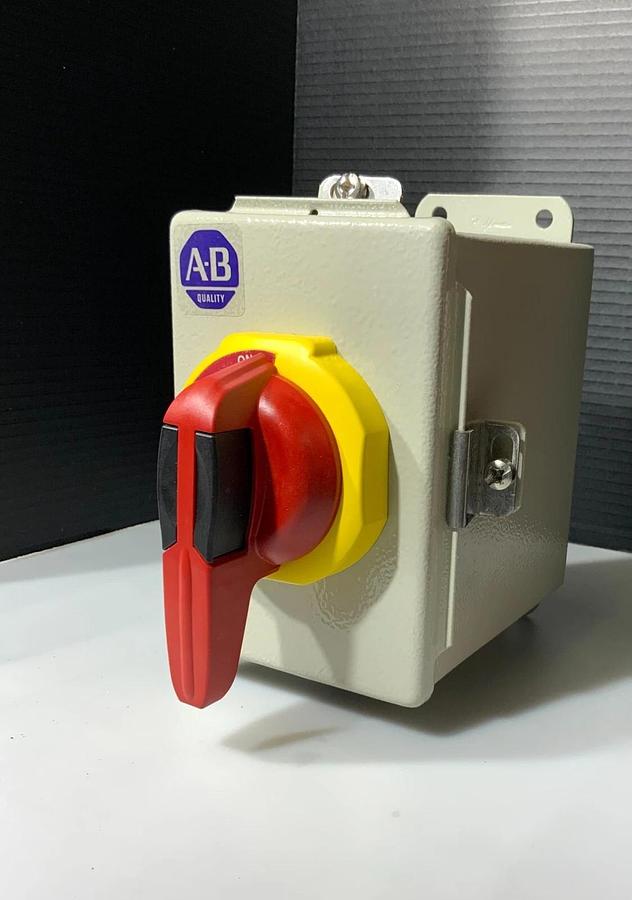 ALLEN BRADLEY 194E-FA16E-PD10 DISCONNECT SWITCH ($120 OBO)