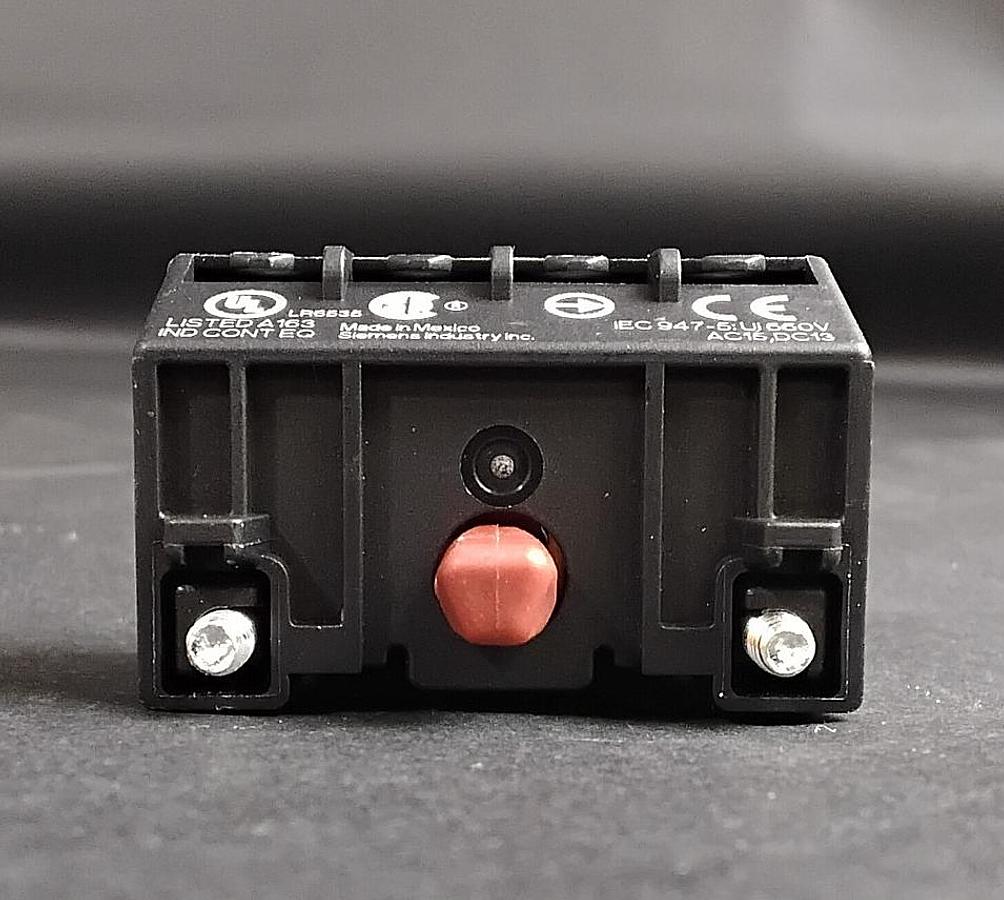 SIMENS CONTACT BLOCK 52 BAJ ($13 OBO)