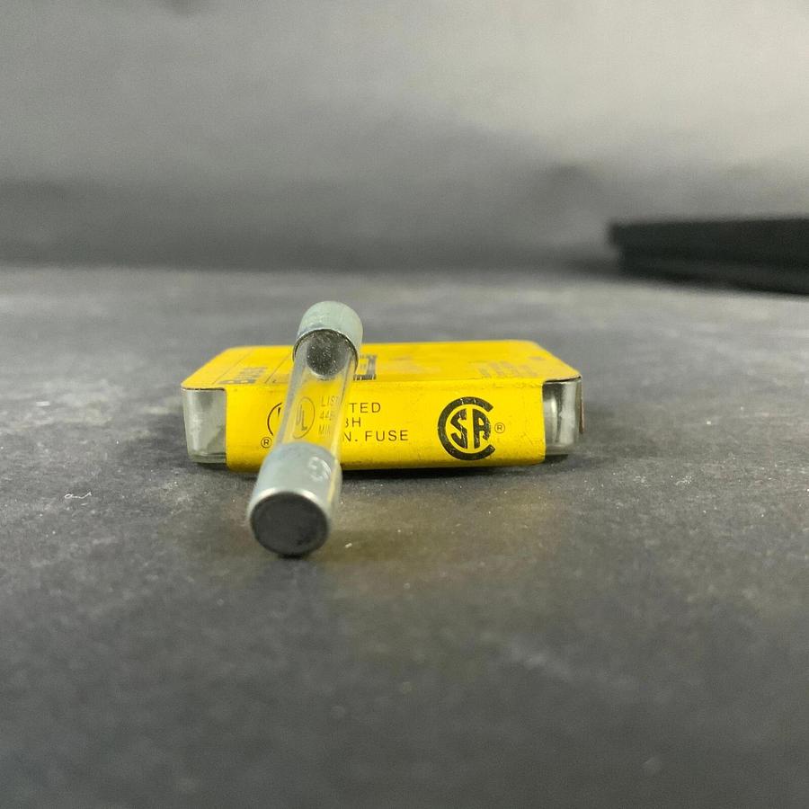 BUSSMANN AGC - 15/100 FUSE - SET OF 3 ($4 OBO)