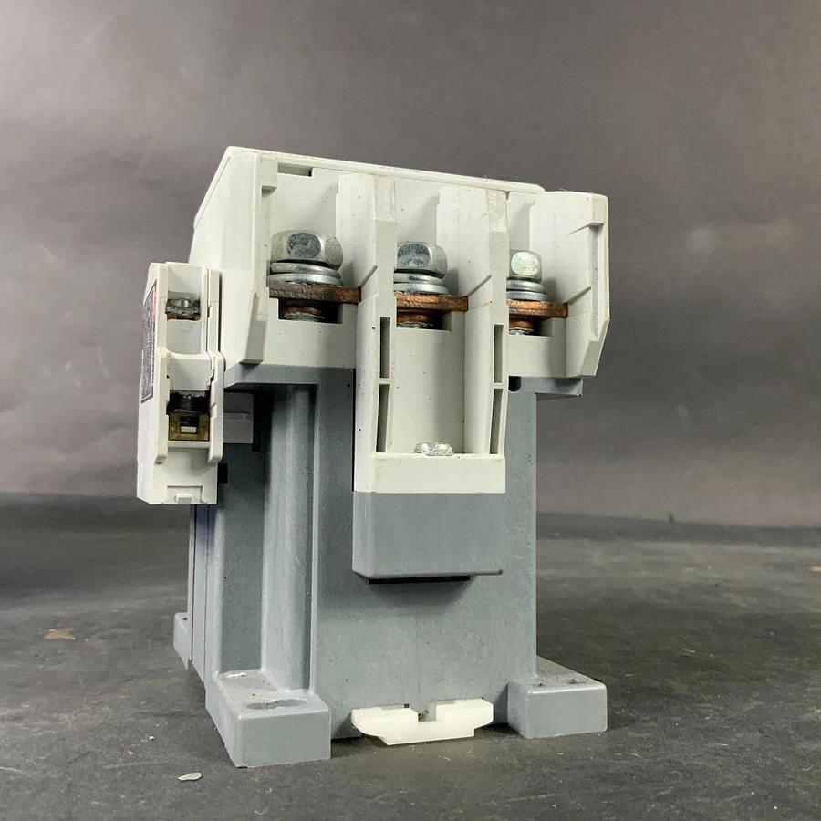 Used LS ELECTRIC GMC-65 CONTACTOR ($35 OBO)