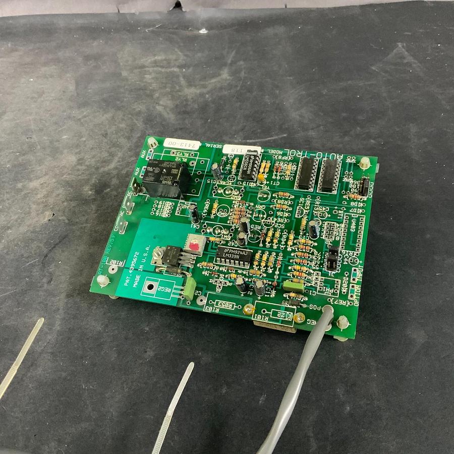 Used AUTO-TROL AT-118 7413-00 CIRCUIT BOARD ($90 OBO)