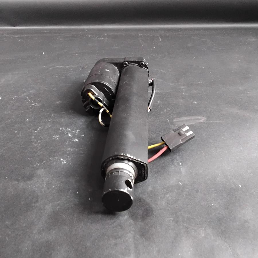 Used DANAHER S24-09A4-04 ACTUATOR ($300 OBO)
