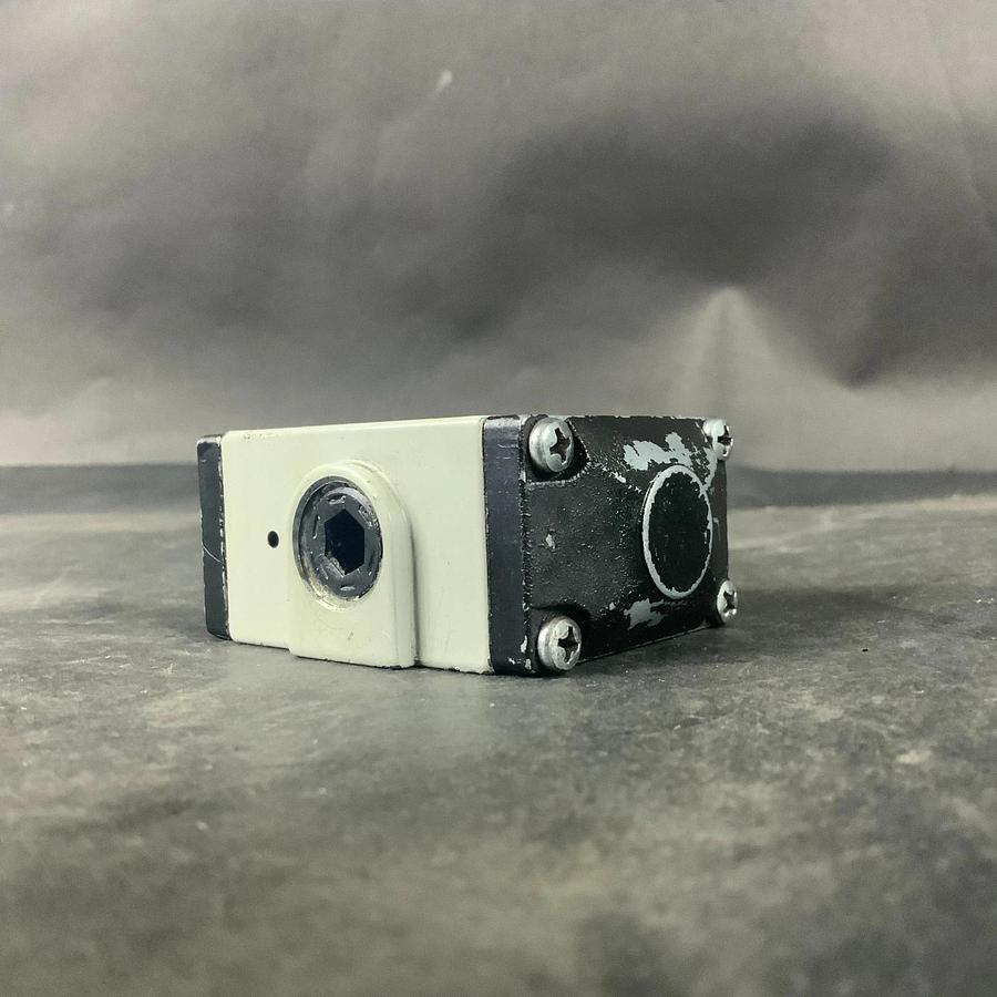 Used NUMATICS NAF260600N14AO SOLENOID VALVE ($35 OBO)