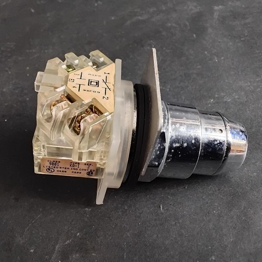 Used SQUARE D 9001-KA1 SERIES J SELECTOR SWITCH ($12 OBO)