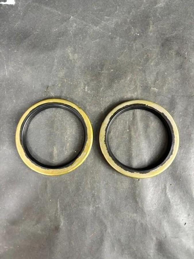 Used IKO OS70907 SEALS - GROUP OF 2