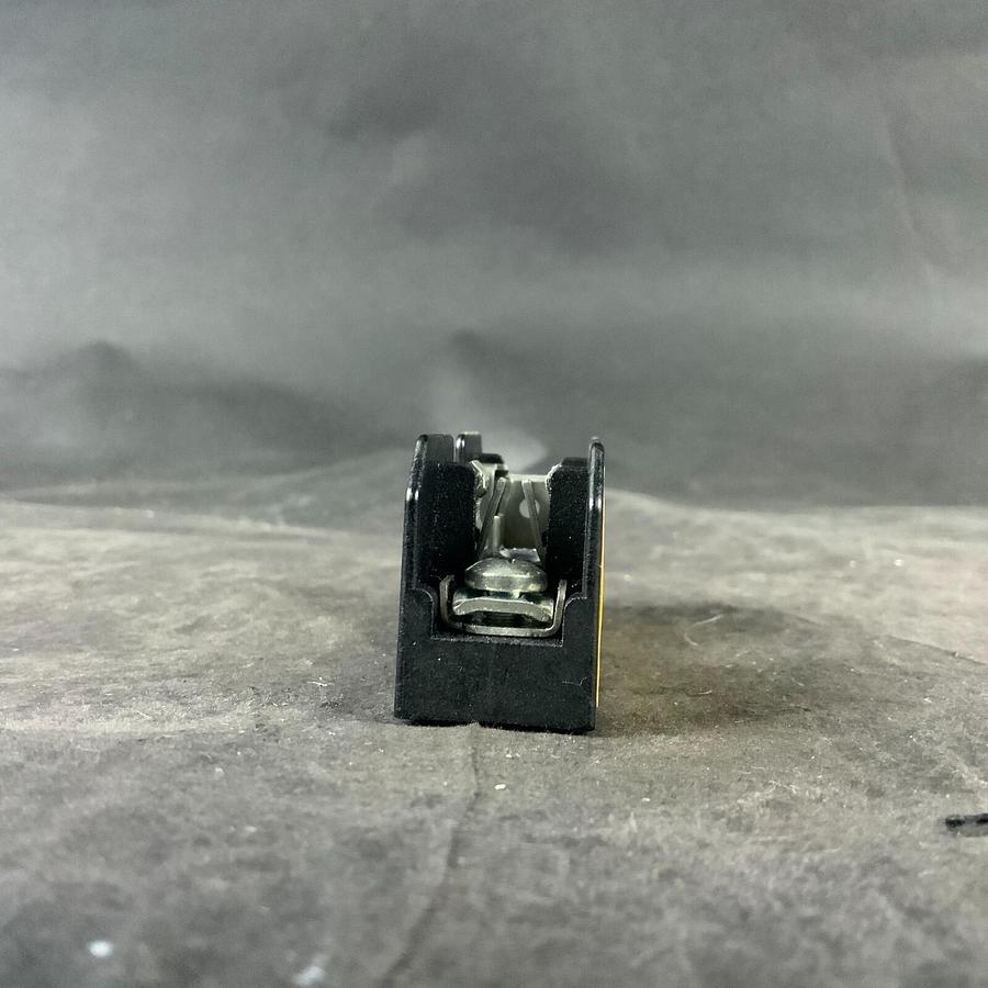 Used BUSSMANN BC6031P FUSE BLOCK ($10 OBO)