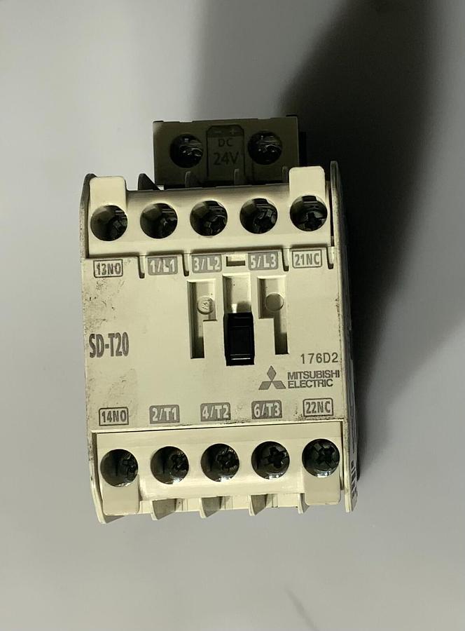 Used MITSUBISHI SD-T20DC24V1A1B ($34.99 OBO)