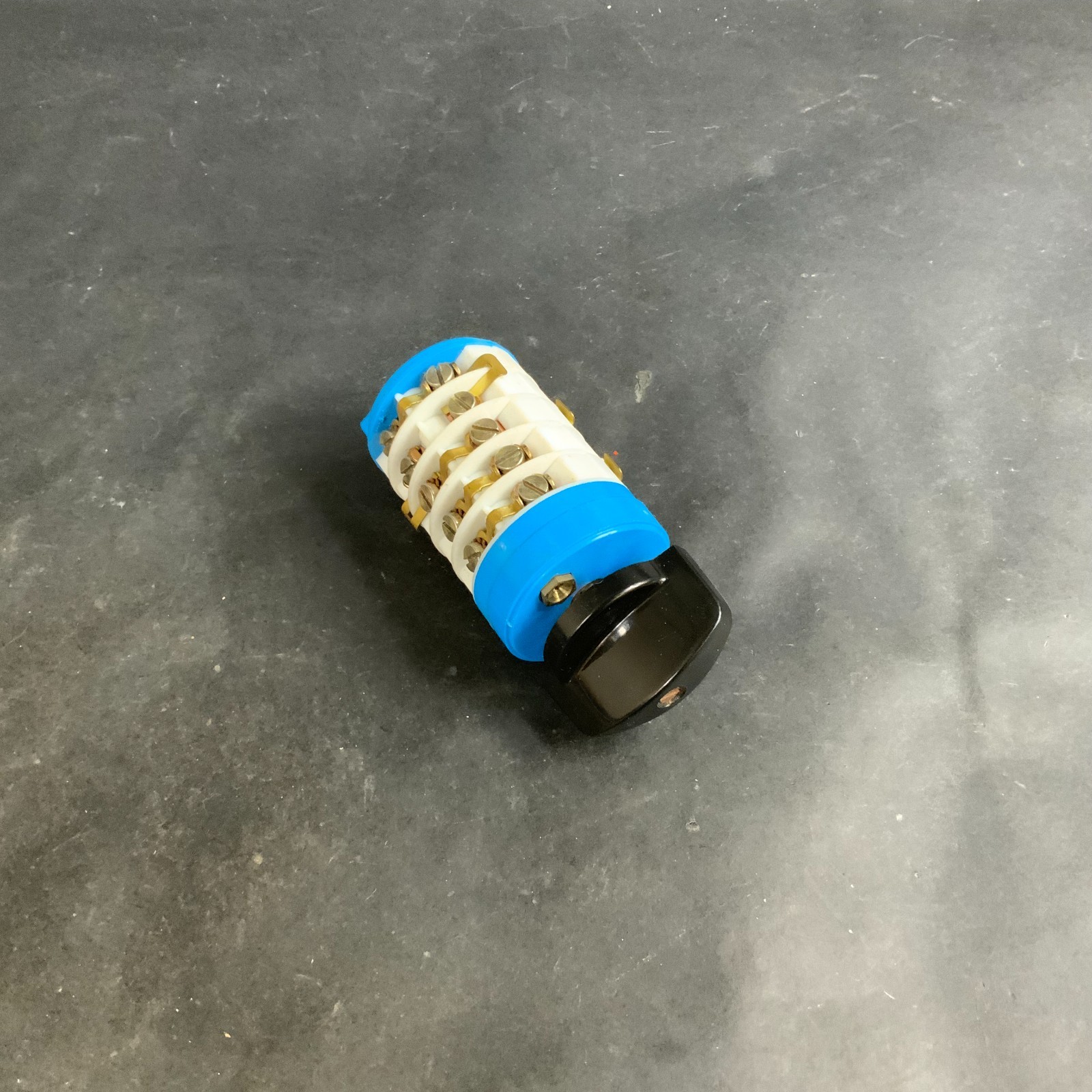 Used Unbranded 8-POSITION 5 DECK 20 TERMINAL ROTARY CAM SWITCH ($20 OBO)