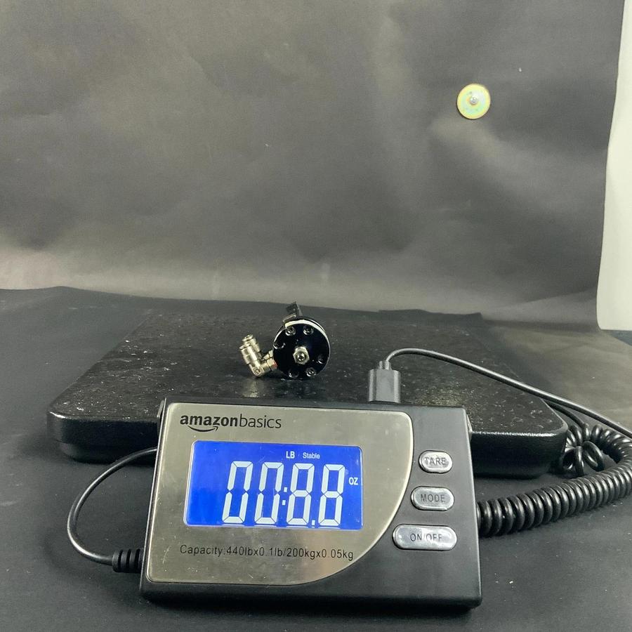 Used PARKER .75NLP40.50 PNEUMATIC CYLINDER ($45 OBO)