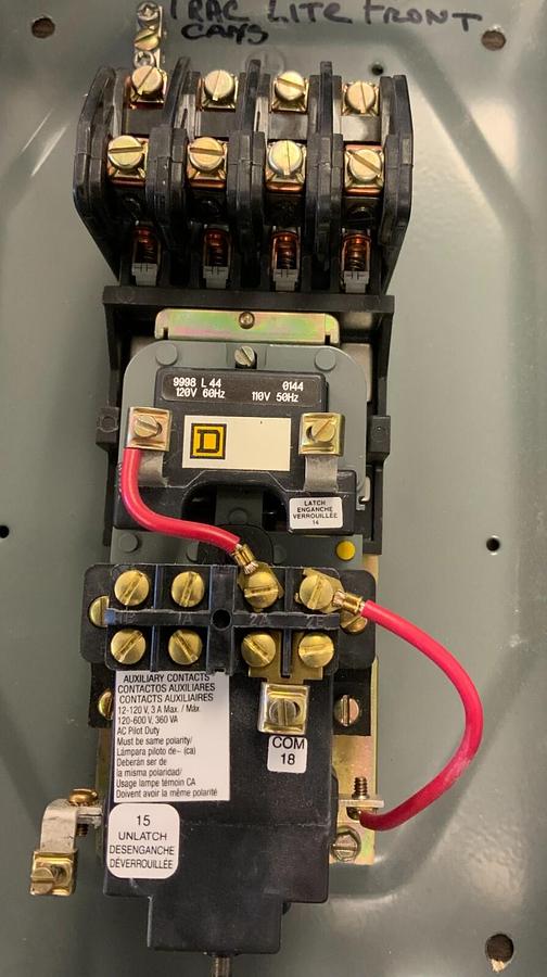 SCHNEIDER 8903LXO40V02 ($400 OBO)