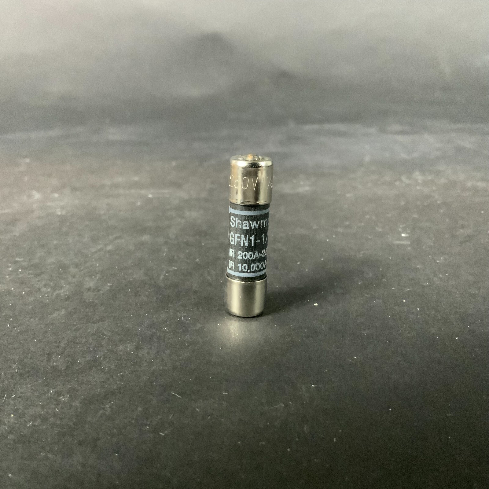 Used FERRAZ SHAWMUT GFN1-1/8 FUSE ($2.5 OBO)