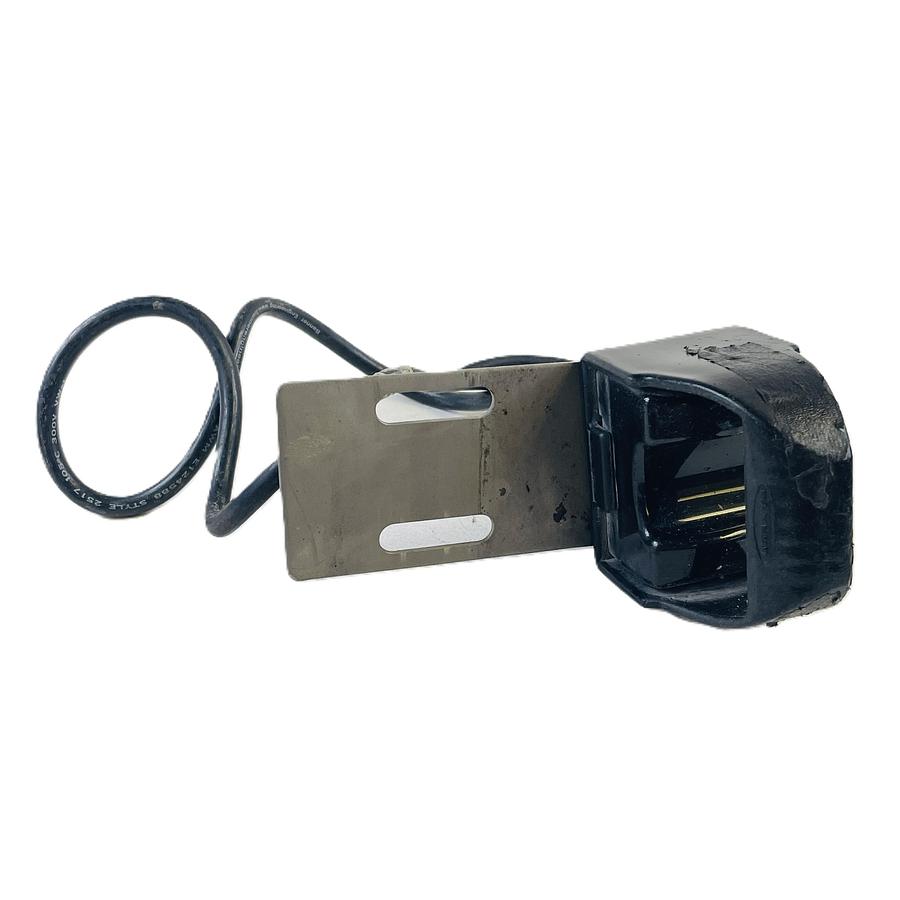 Refurbished BANNER OPTO-TOUCH OTBVP6 QD TOUCH BUTTON SENSOR WITH BRACKET & CABLE