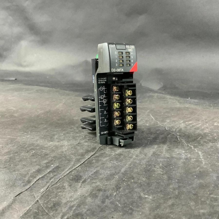 Used KOYO D2-08TA DISCRETE OUTPUT MODULE ($30 OBO)