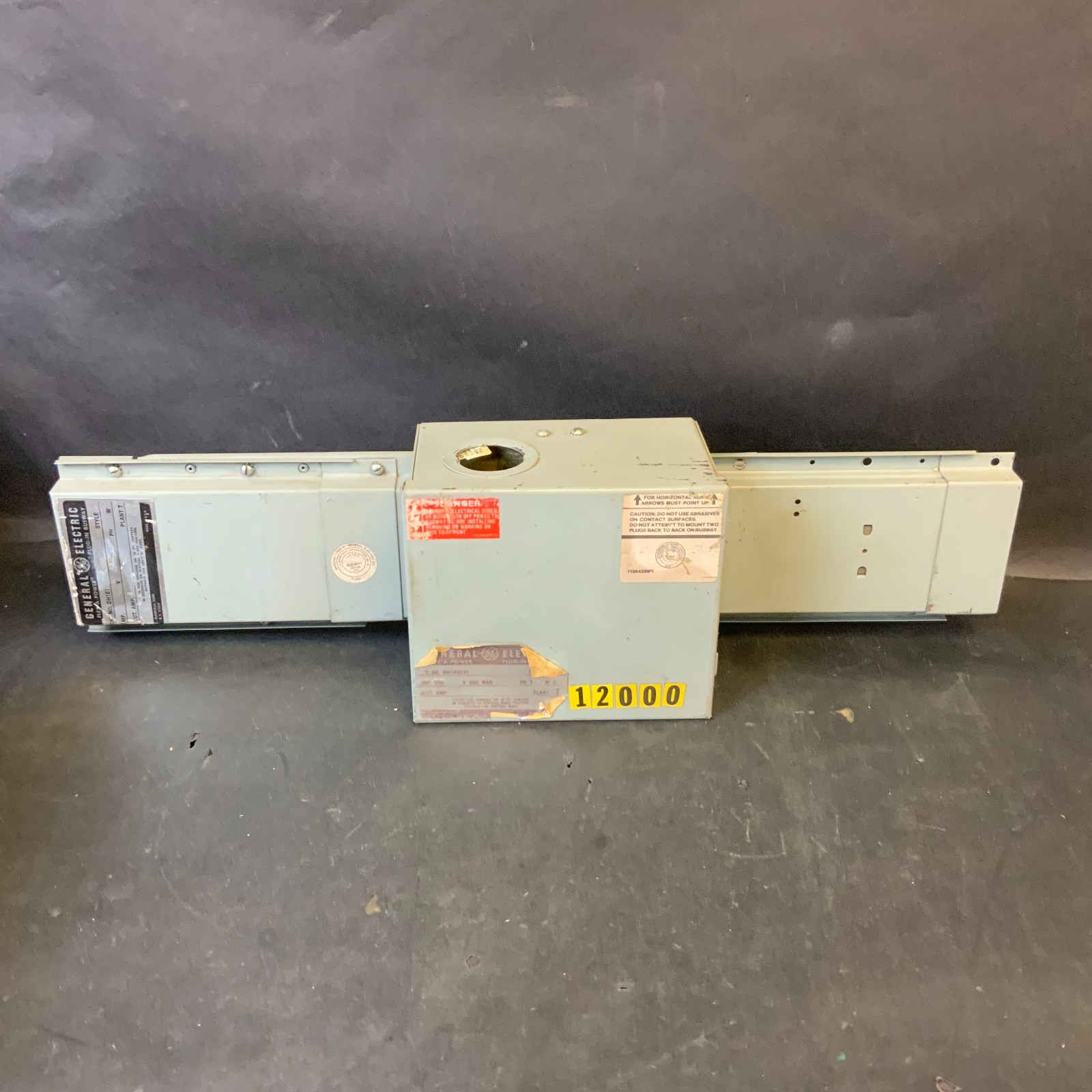 Used GE DH1E1 FLEX-A-POWER PLUG-IN BUSWAY ($150 OBO)