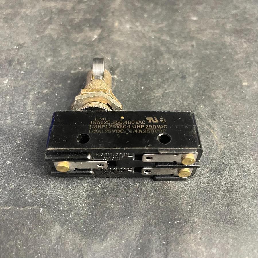 Used HONEYWELL BZ-2RQ181 MICRO SWITCH