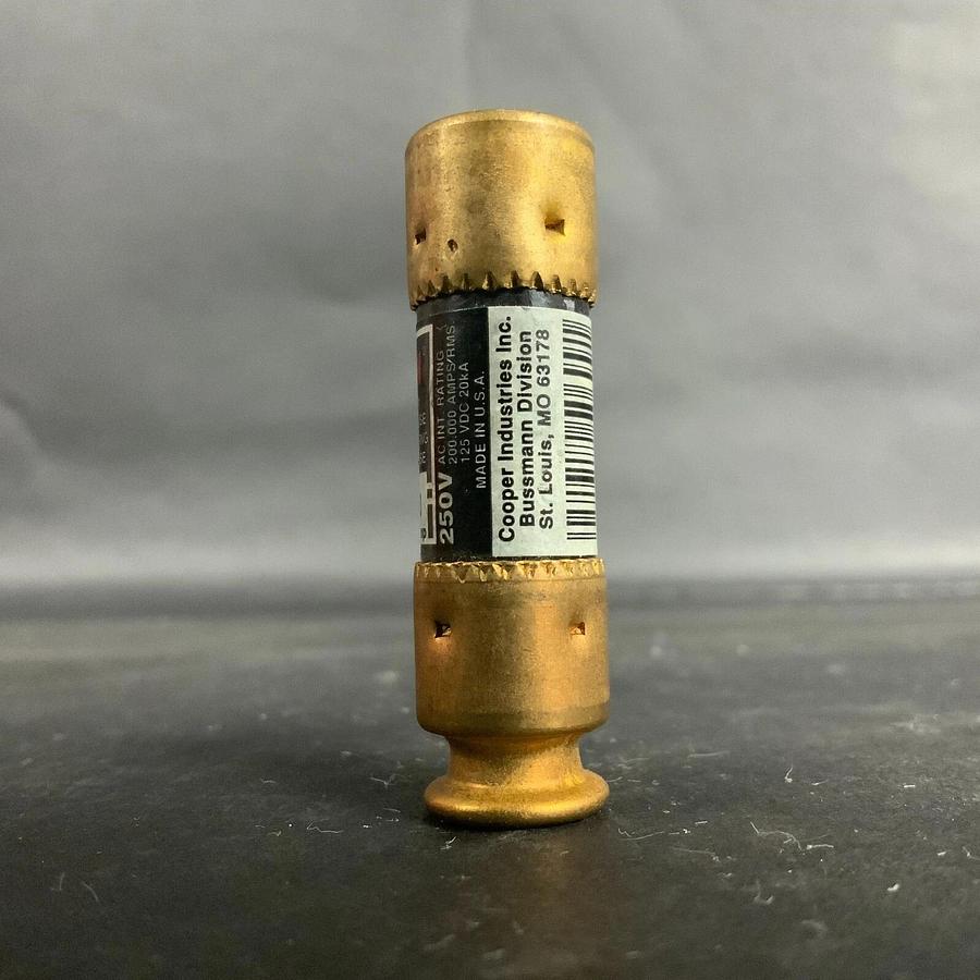 BUSSMANN FRN-R-3 FUSE - SET OF 5 ($15 OBO)