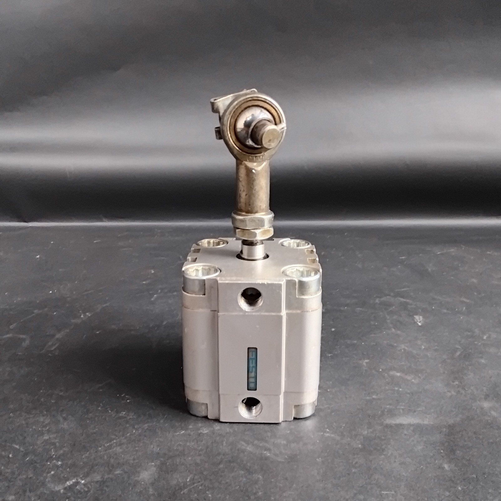 Used FESTO ADVU-40-20-A-P-A PNEUMATIC CYLINDER ($45 OBO)