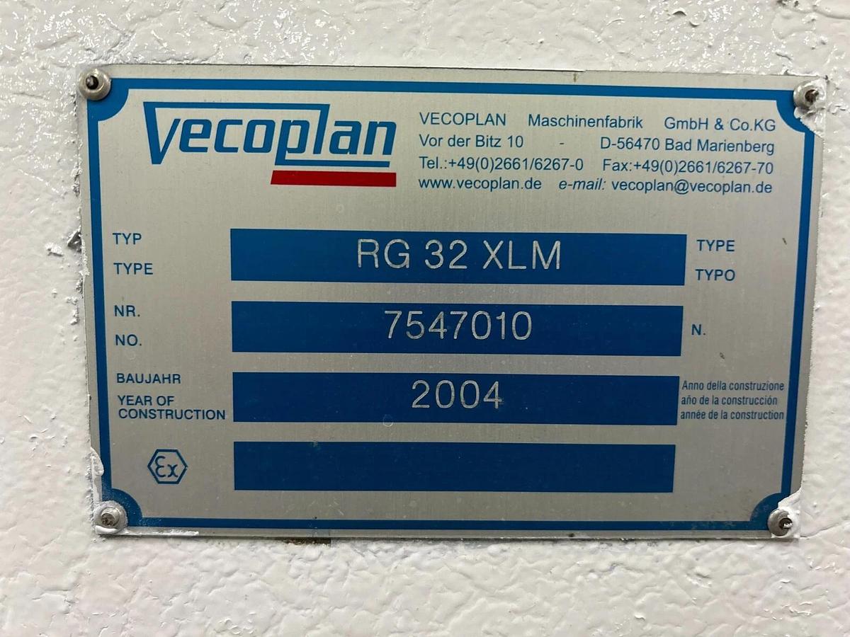 Refurbished 2004 Vecoplan Hydraulic Grinder/Shredder RG32XLM REFURBISHED- W/ FREE HYD PACK!