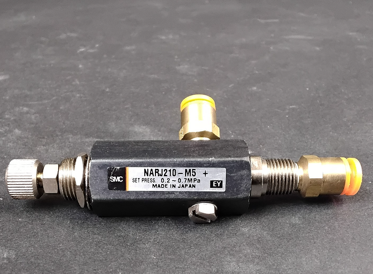 Used SMC-NARJ210-M5 PNEUMATIC REGULATOR($12.50 OBO)
