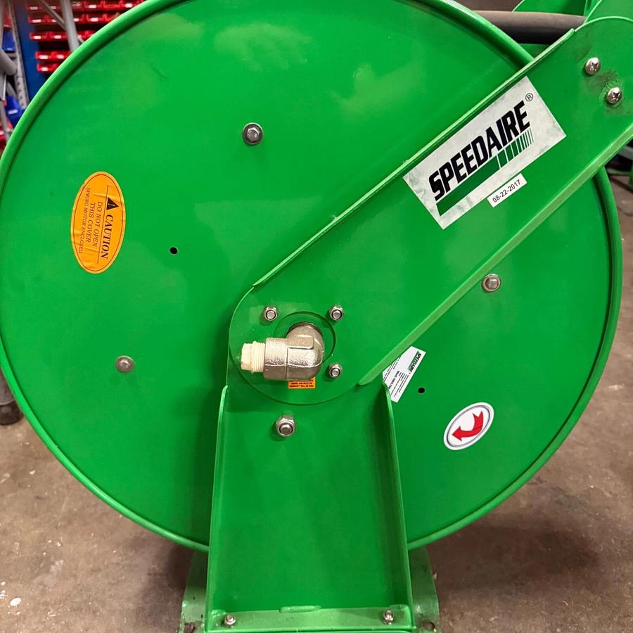 Used SPEEDAIRE 6WA75 SPRING RETURN HOSE REEL 50 FT ($500 OBO)
