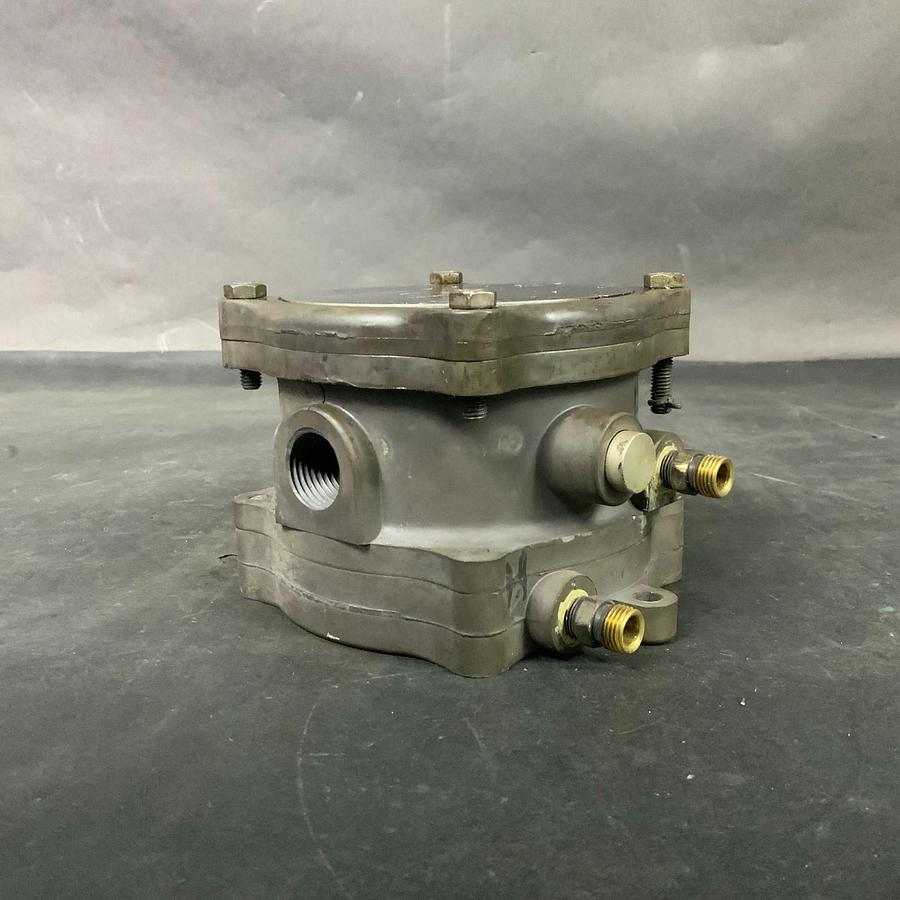 Used DWYER 1950-1-B-120-NA PRESSURE SWITCH ($120 OBO)
