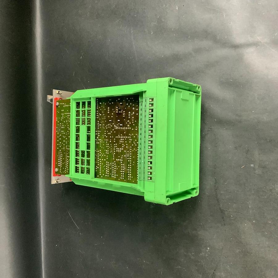 Used VICKERS ASSY. 529631 PC BOARD ($175 OBO)