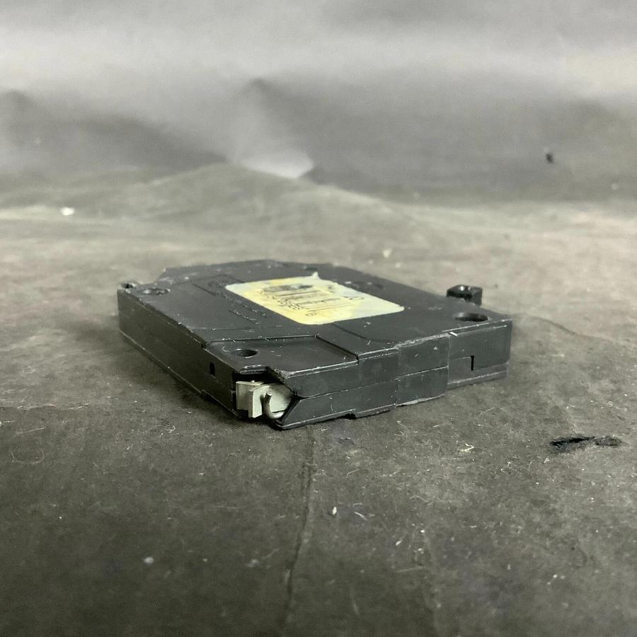 Used GENERAL ELECTRIC RT-665 CIRCUIT BREAKER ($12 OBO)