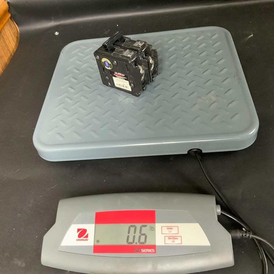 Used MURRAY MP2100 CIRCUIT BREAKER ($20 OBO)