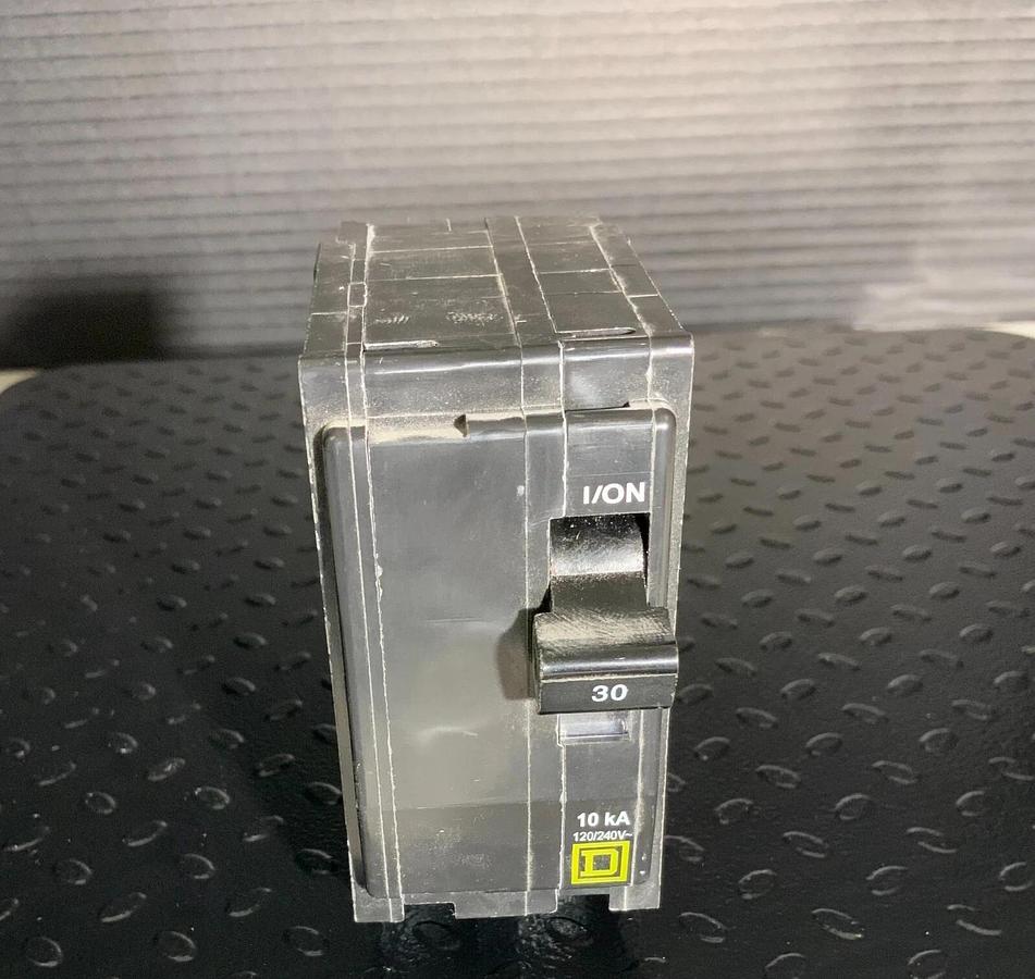 SQUARE D DP-4075 ($34.99 OBO)