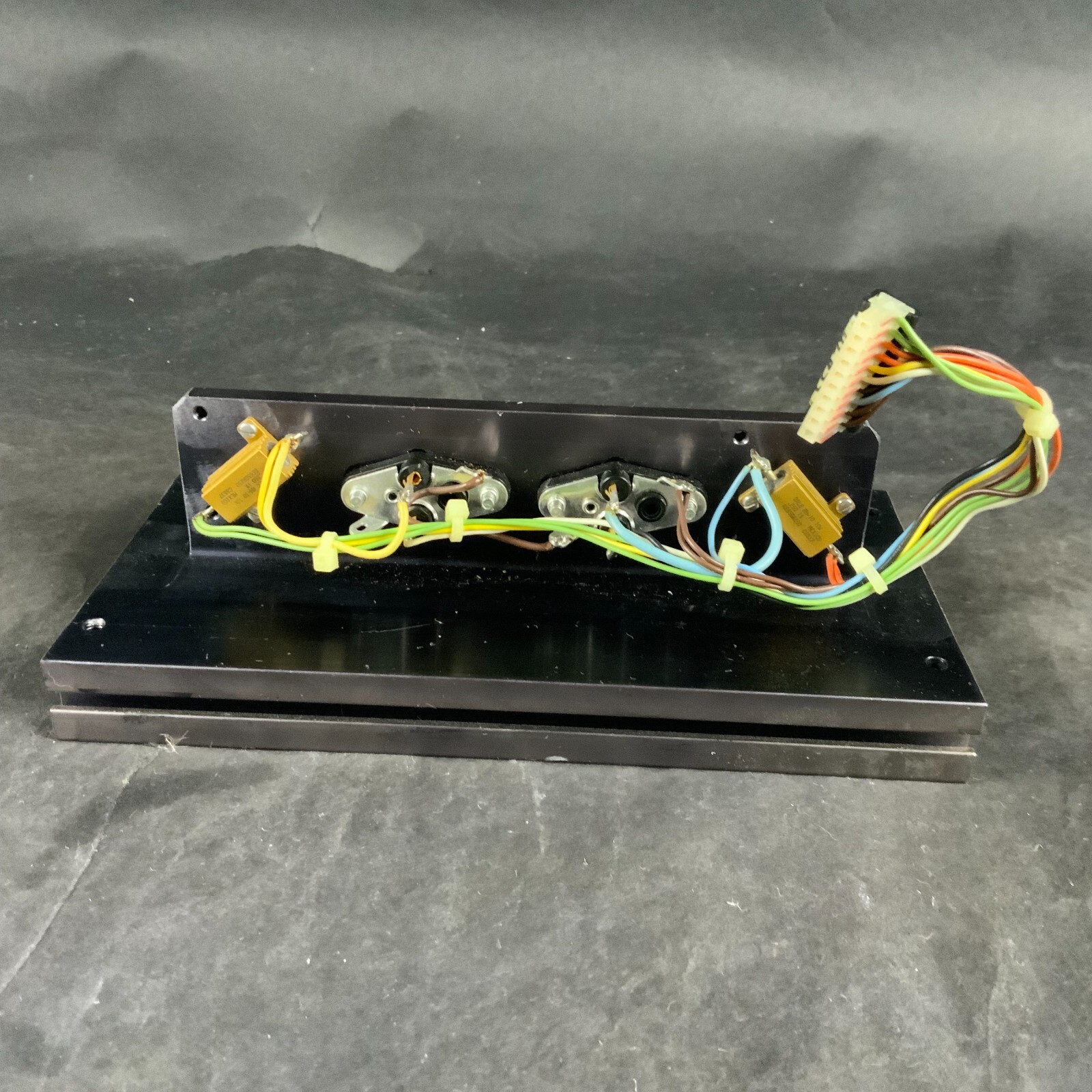 Used FIFE CORP 46990-001 HEAT SINK ($200 OBO)