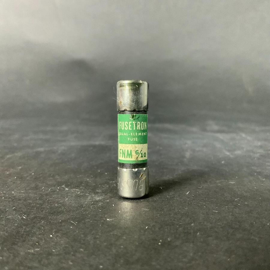 Used BUSSMANN FNM 6/10 TIME DELAY FUSE - SET OF 2 ($6 OBO)