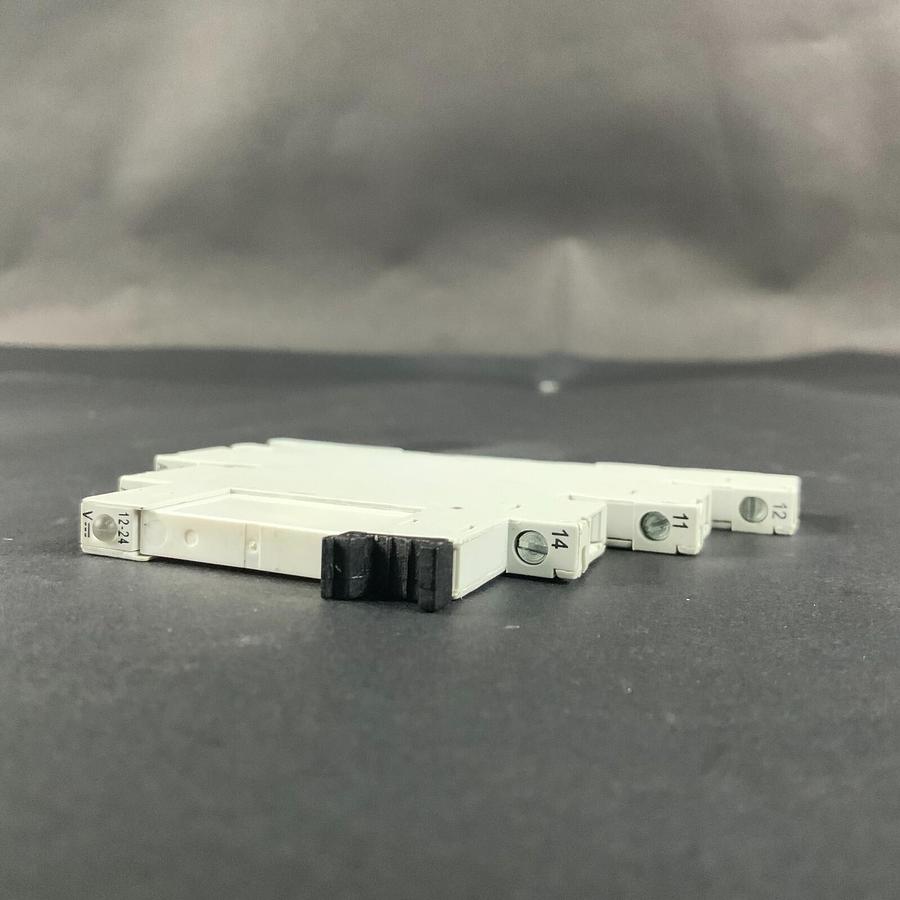 Used ALLEN BRADLEY 700-HLT1Z SERIES A TERMINAL BLOCK ($10 OBO)