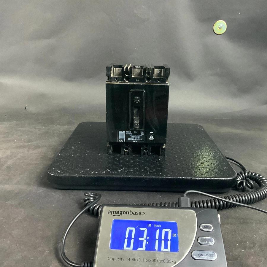 Used WESTINGHOUSE FB3030 CIRCUIT BREAKER ($40 OBO)