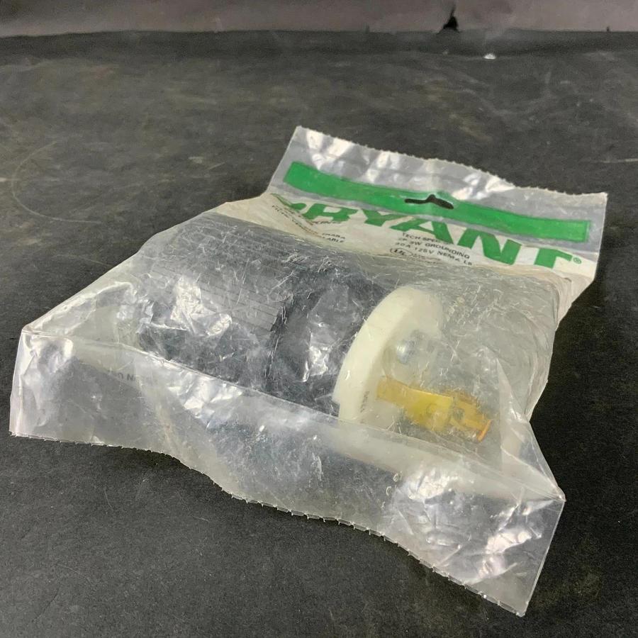 HUBBELL 70530NP LOCKING PLUG ($15 OBO)