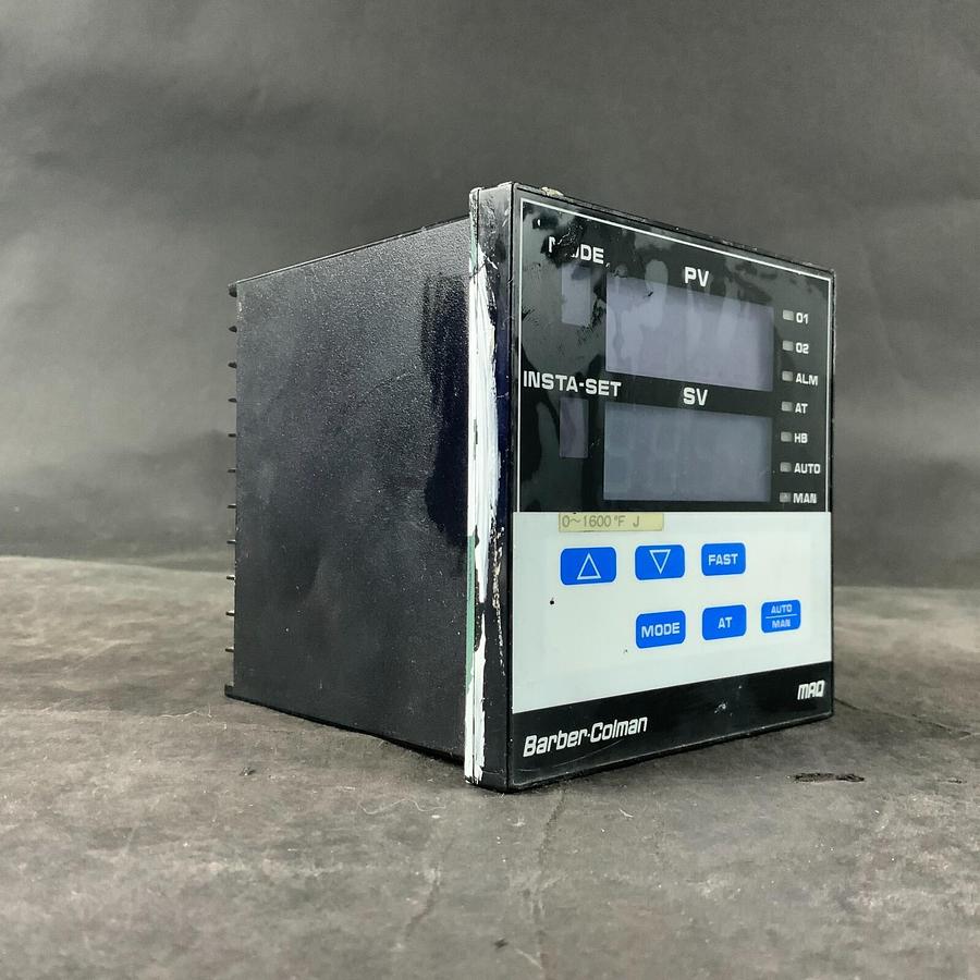 Used INVENSYS MAQ3-003-01-000-5 TEMPERATURE CONTROLLER ($90 OBO)
