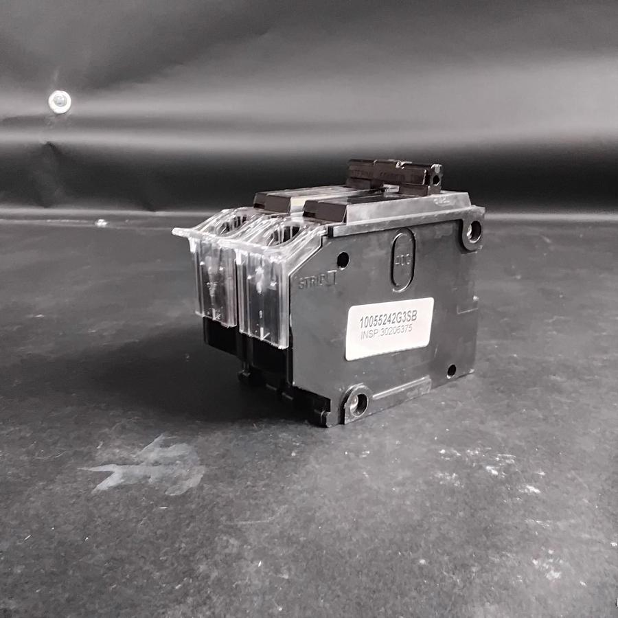 Used GENERAL ELECTRIC THHQL21100 CIRCUIT BREAKER ($50 OBO)