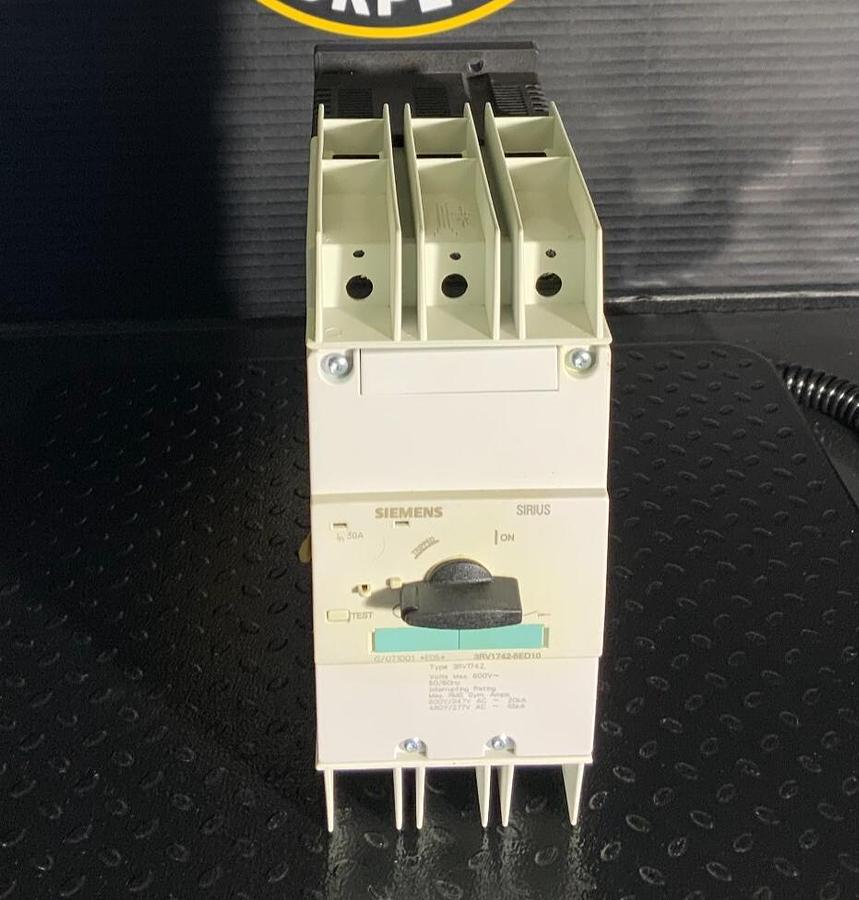 Used SIEMENS 3RV1742-5ED10 INDUSTRIAL CIRCUIT BREAKER ($15 OBO)