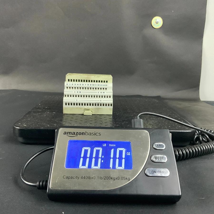 Used ALLEN BRADLEY 1794-OV16 OUPUT MODULE ($45 OBO)